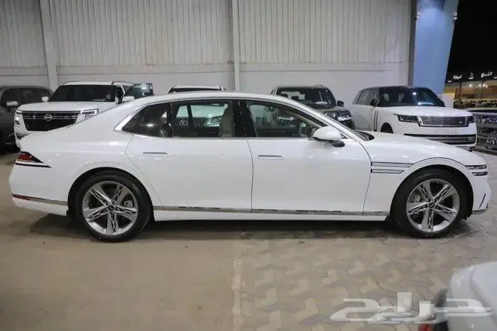 جينيسس G90 فل كامل بانوراما جلد ستة سلندر موديل 2025 3