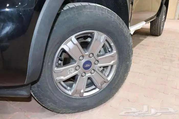 عرض خاص فورد رينجر XLT ديزل 2023 6