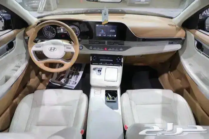 هيونداي ازيرا اسمارت بانوراما جلد ستة سلندر موديل 2022 10