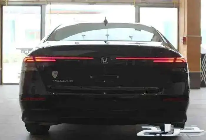 هوندا اكورد LX ستاندر 2025 1