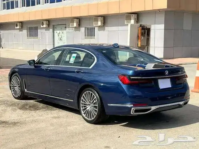 بي ام دبليو 2021 _730 فل كامل سعودي 7