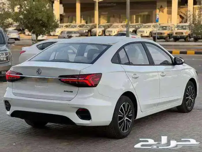 ام جي MG 5 استاندر ونص فل الشكل الجديد 2025 عرض خاص 5
