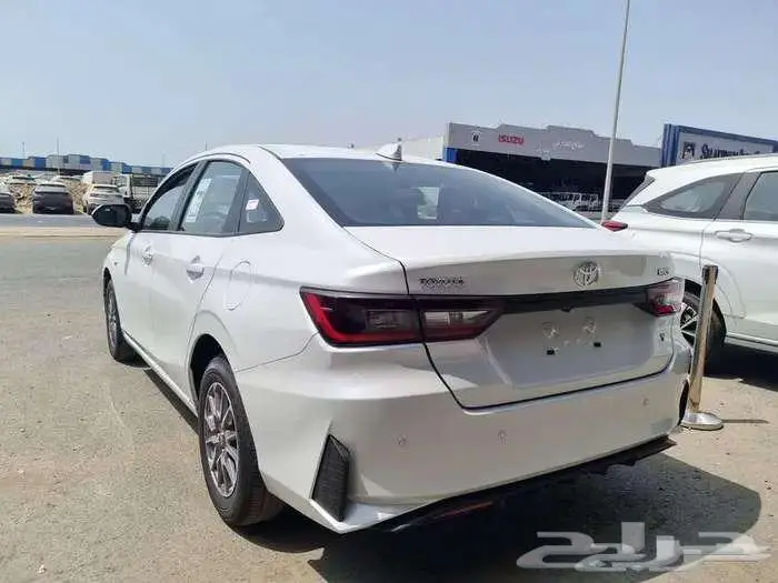 تويوتا يارس ستاندر Y موديل 2026 تأجير منتهي بالتمليك 1