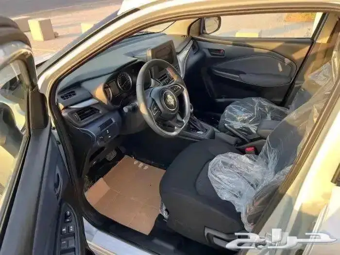 سزوكي بالينو استاندر موديل -2025 4