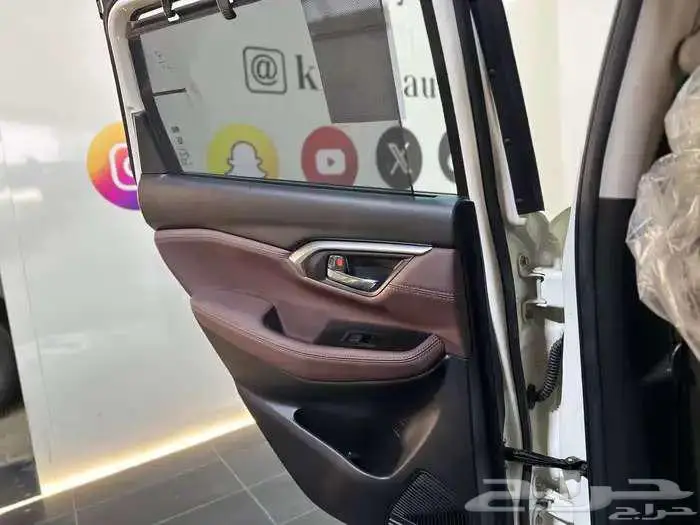 تويوتا اوربان كروز GLX فل كامل 2026 عروض نهاية السنه 12