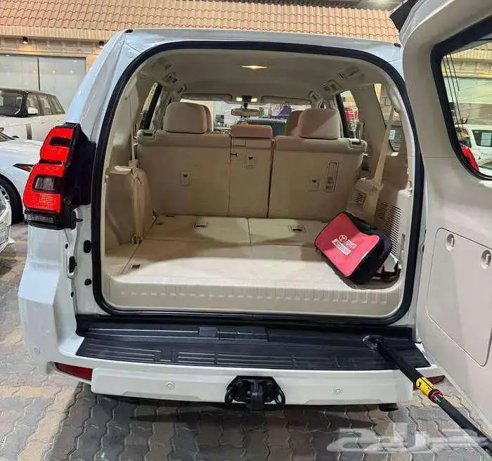 للبيع تويوتا برادو TXL 2023 دبل سعودي 6 سلندر مخزززنة 56