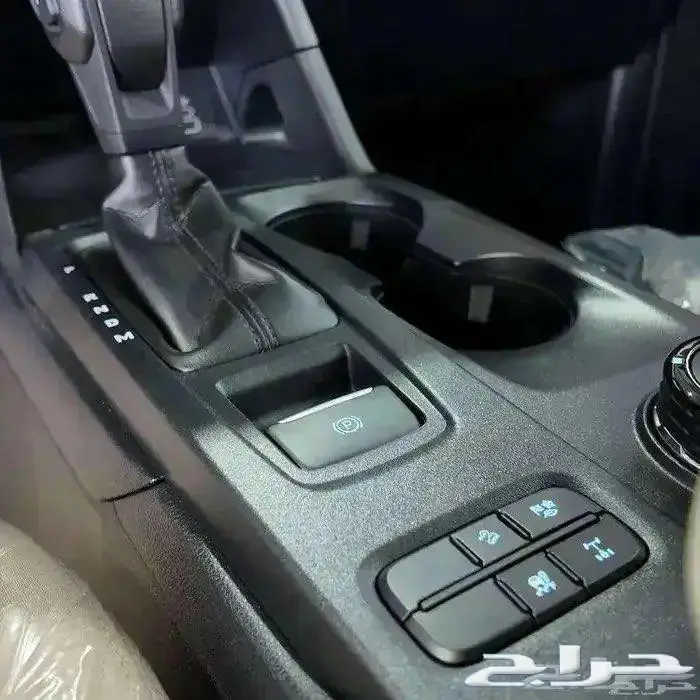 ايفريست XLS 2025 سعودي 5