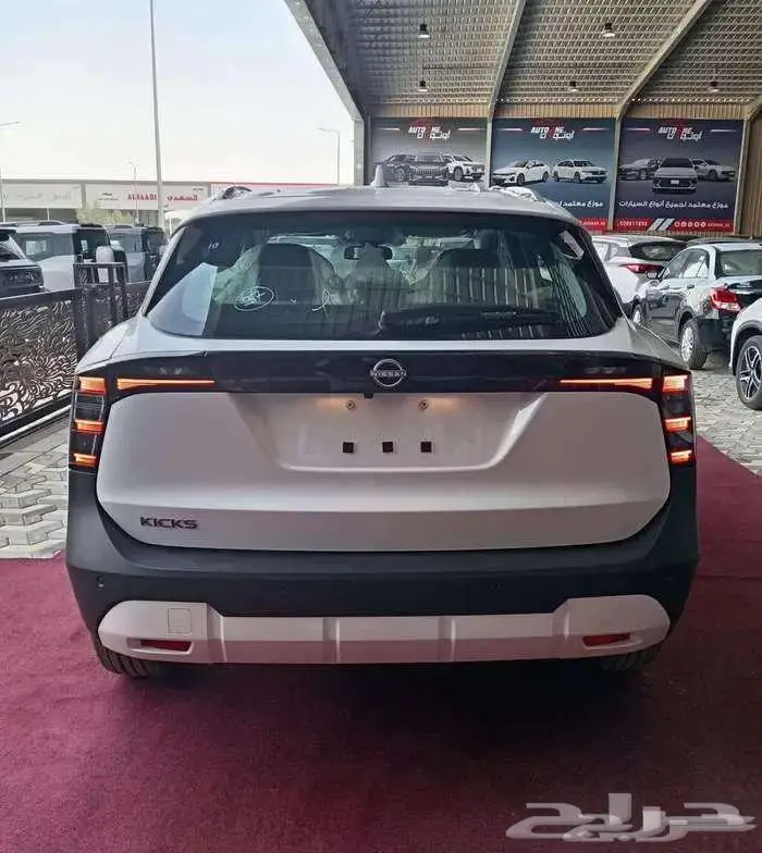 نيسان كيكس 2025 كاش وتقسيط 12