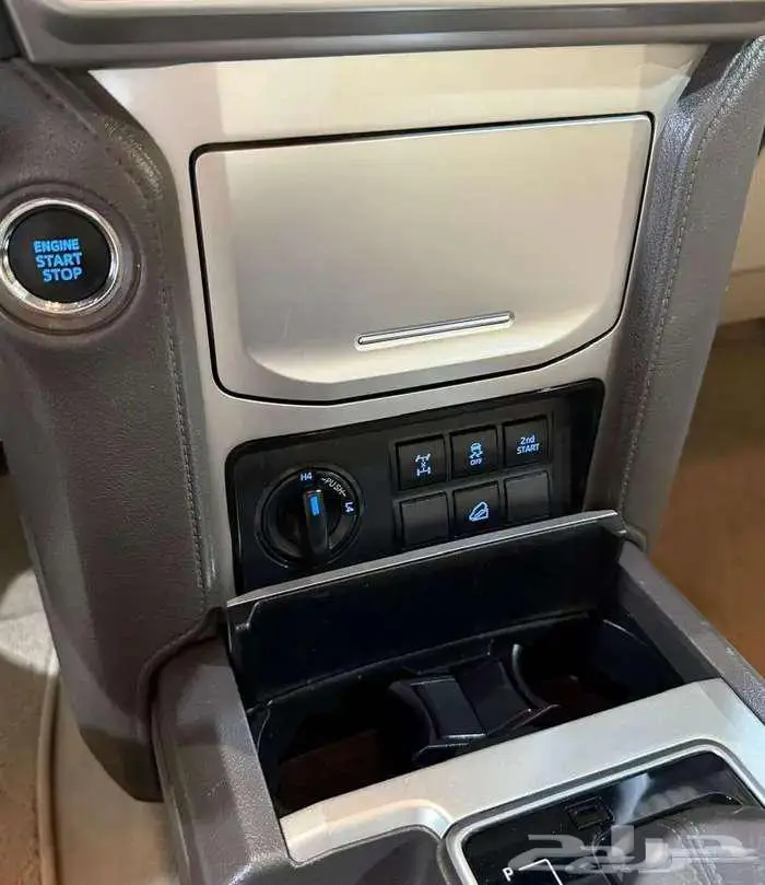 للبيع تويوتا برادو TXL 2023 دبل سعودي 6 سلندر مخزززنة 35