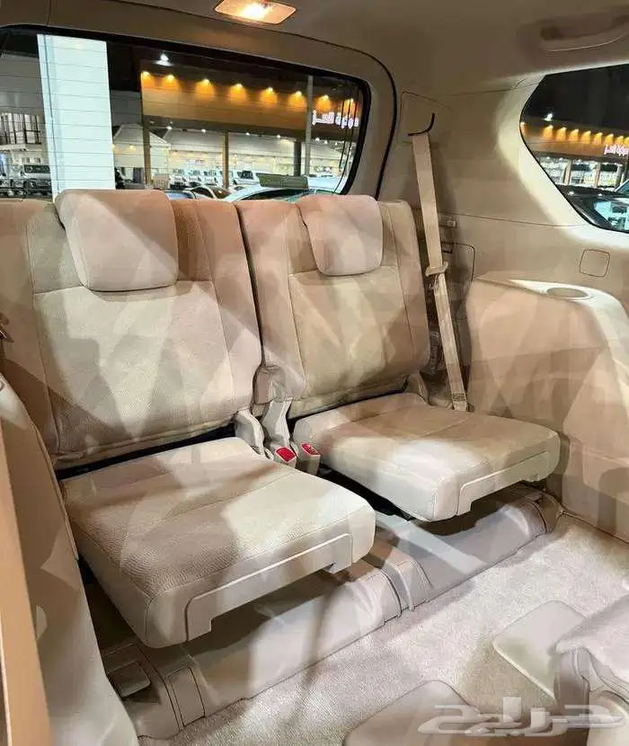 للبيع تويوتا برادو TXL 2023 دبل سعودي 6 سلندر مخزززنة 46