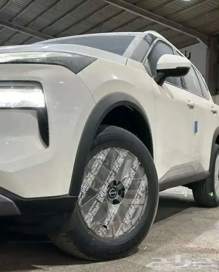 نيسان اكستريل استاندر 5 او 7 راكب 2025 2