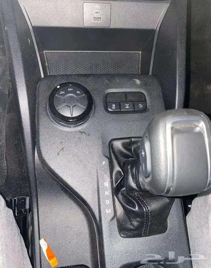 تتوفر فئات فورد رينجر 2024اصفار لمبيعات النقدوالبنك باقل ربح 10