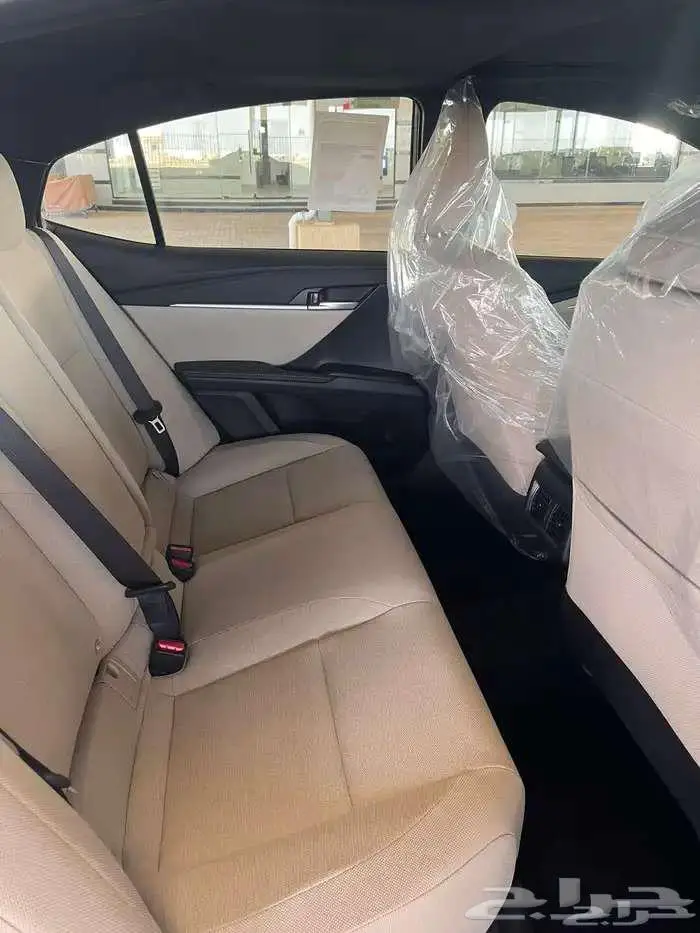 كامري 2025 نص فل بنزين 4