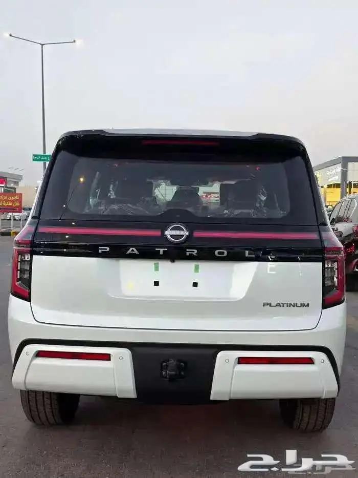 نيسان باترول 2026 بلاتينيوم تنفس طبيعي خليجي كاش اقساط 4
