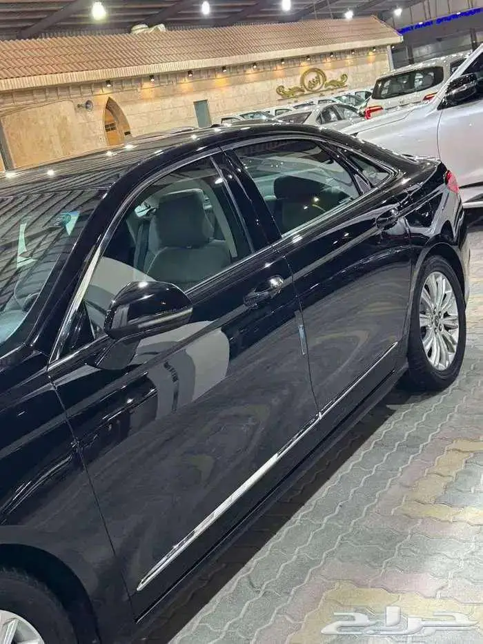 للبيع فورد تورس 2022 امبيانتي سعودي مخزززنه عداد 15 الف فقط 4