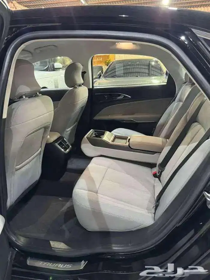 للبيع فورد تورس 2022 امبيانتي سعودي مخزززنه عداد 15 الف فقط 43