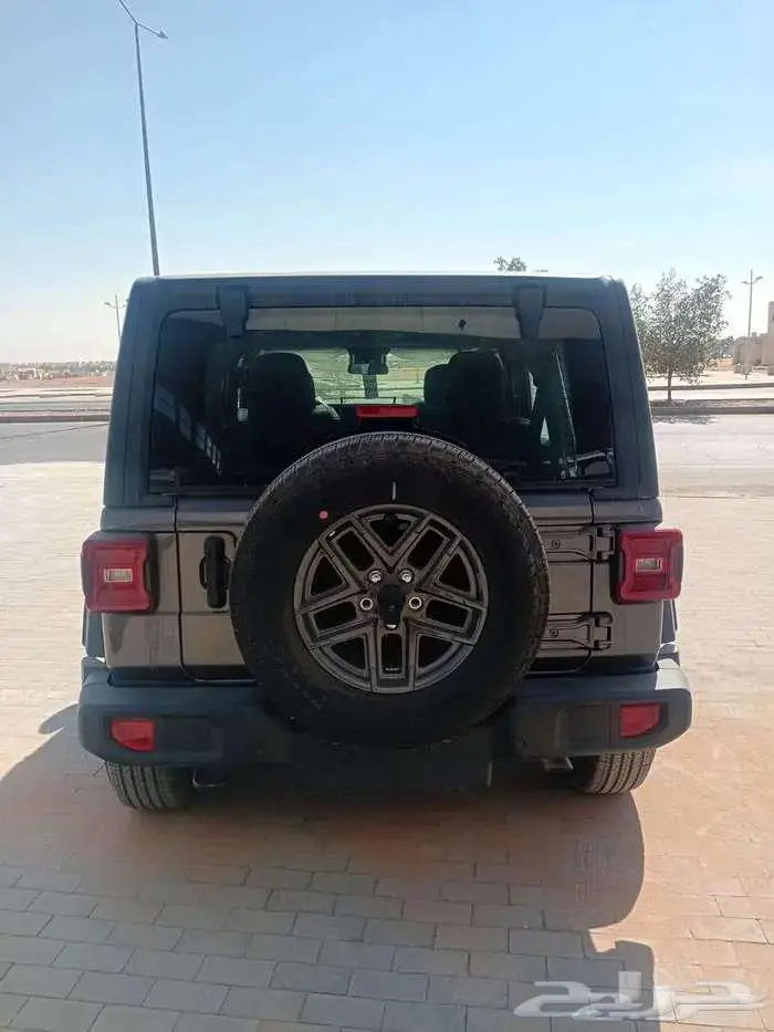 جيب رانجلر صحارى 2025 JEEP WRANGLER SAHARA 14