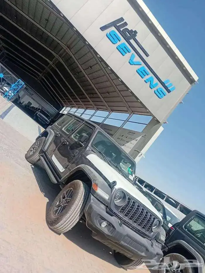 جيب رانجلر صحارى 2025 JEEP WRANGLER SAHARA 21