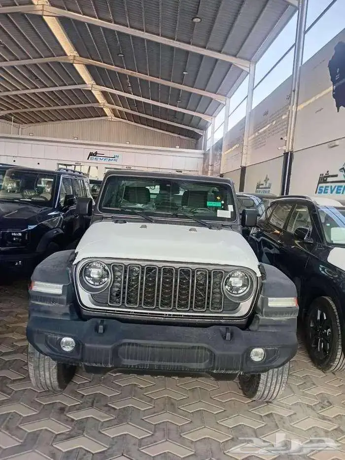 جيب رانجلر صحارى 2025 JEEP WRANGLER SAHARA 18
