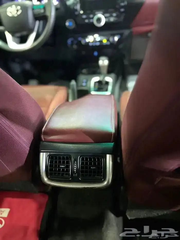 تويوتا هايلوكس 2017 سعودي فل كامل ماشي 304 الف 11