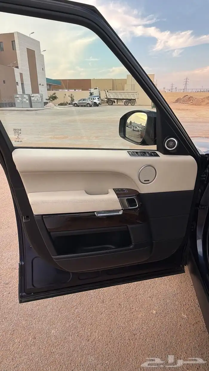 رنج روفر فوج 8 سلندر موديل 2016 للبيع 11