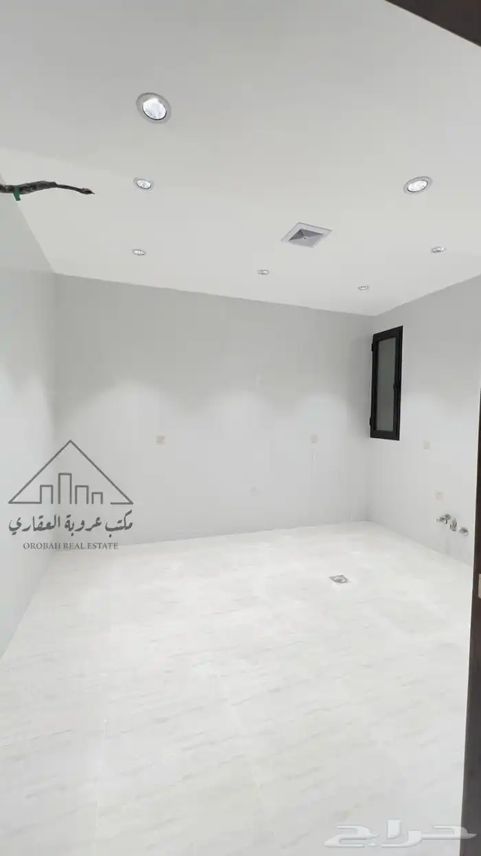 للبيع فيلا روف علوي تمليك حي مروج الامير تبوك 9
