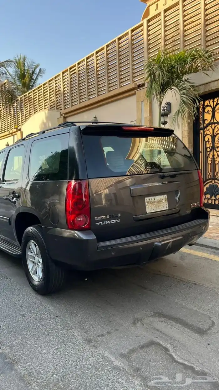 جمس يوكون قصير بحالة ممتازة 2011 6