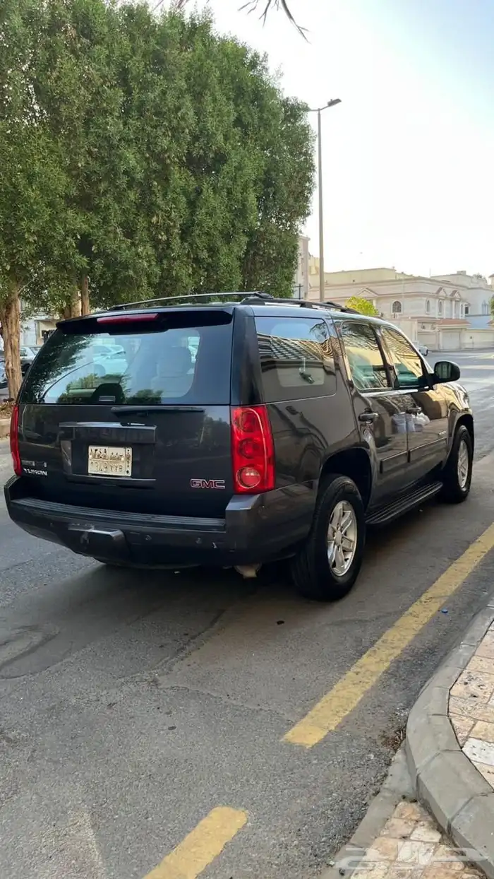 جمس يوكون قصير بحالة ممتازة 2011 5