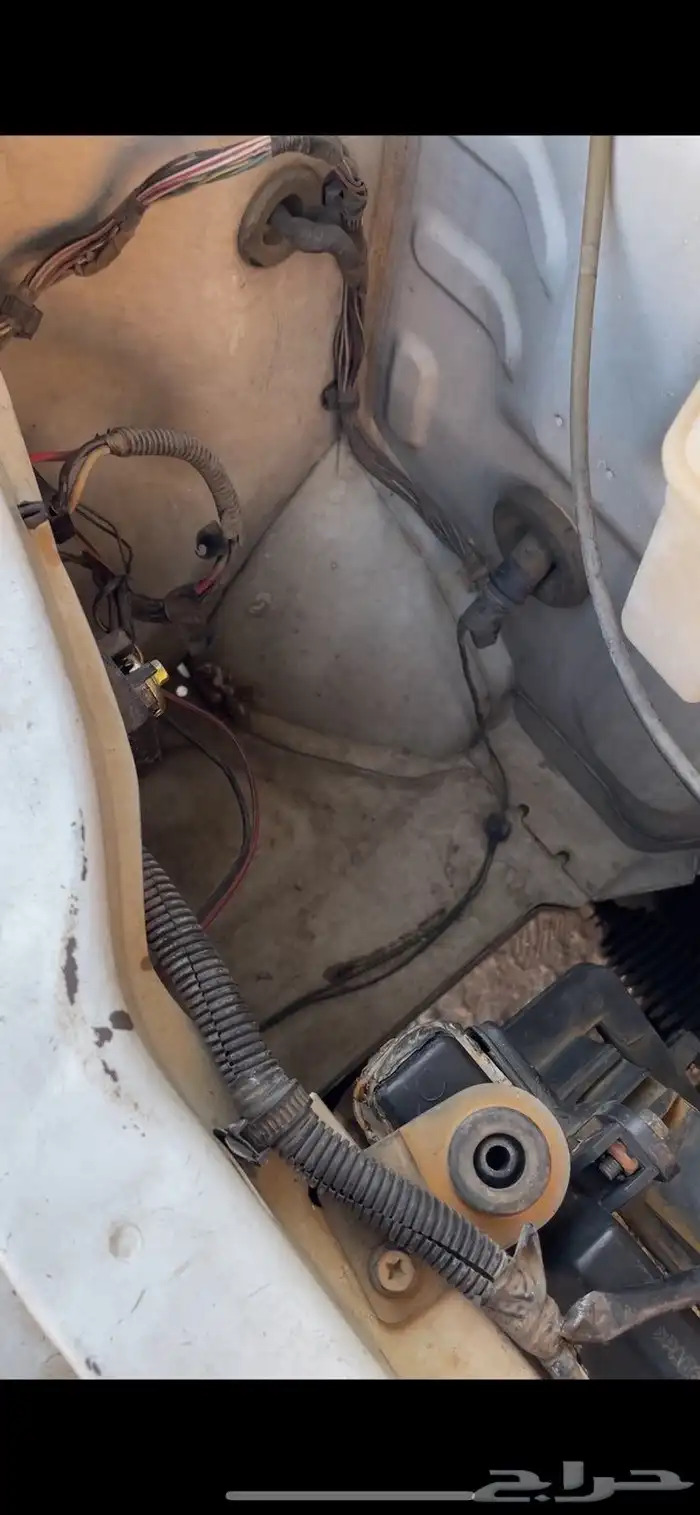 سيارة مشاءالله تبارك دباب سزوكي كاري 2001 13