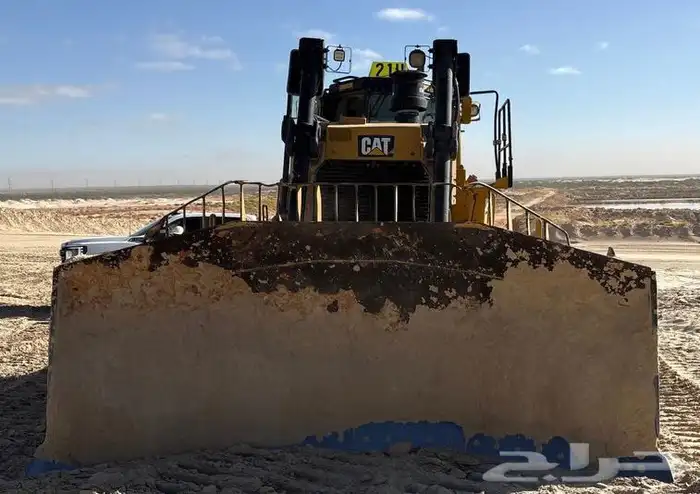 للبيع بلدوزر كتربلر حجم  D8T موديل 2017 1