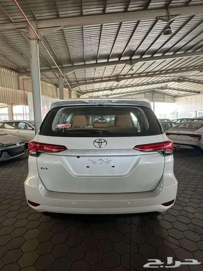 فورشنر GX2 بنزين دبل موديل 2025 عرض 50 50 بدون ربح 3