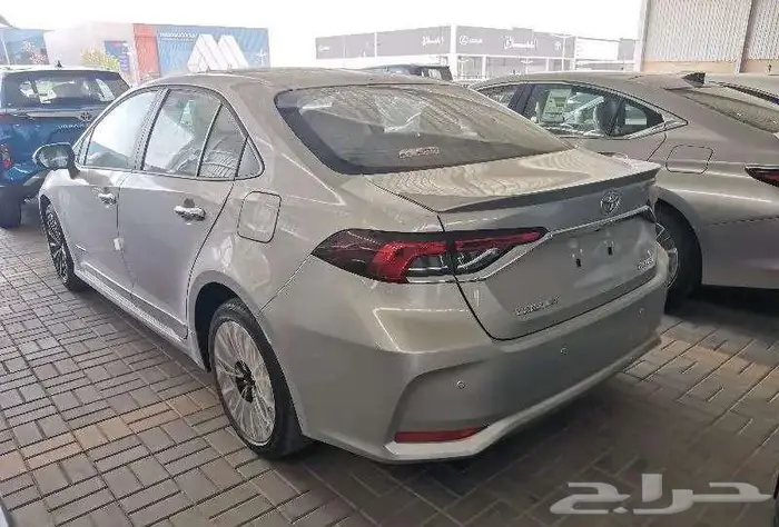 تويوتا كورولا 2026 مطور فتحة اصفار 5