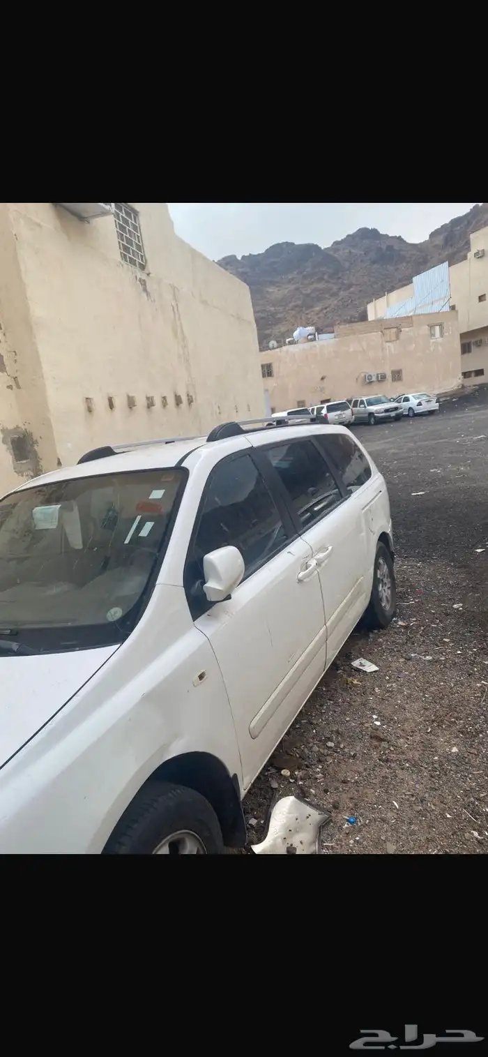 كيا كرنفال. 2016 1