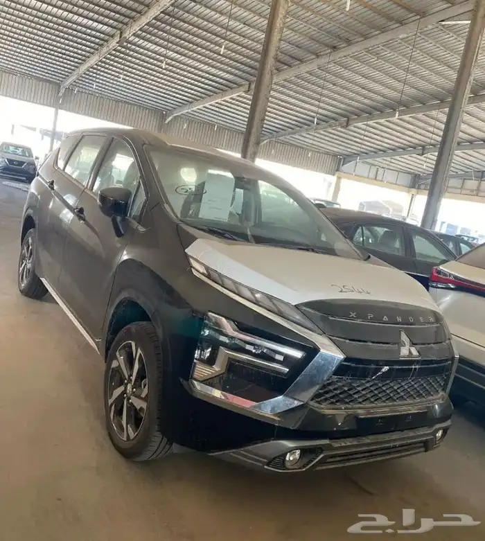 ميتسوبيشي اكسباندر 2025 كروس فل كامل وهاي لاين 5