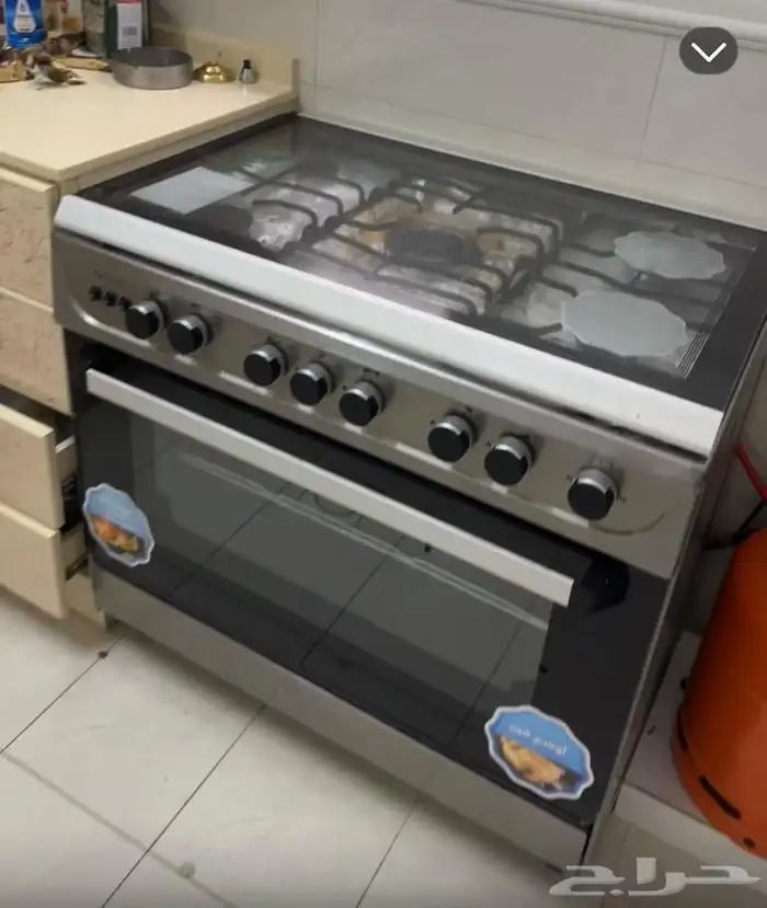 فرن غاز استخدام نظيف اقل من 5 شهور بحالة الجدية 5شمعة 0