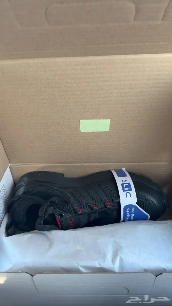 حذاء سيفتي جديد لم يستعمل مقاس 42 3