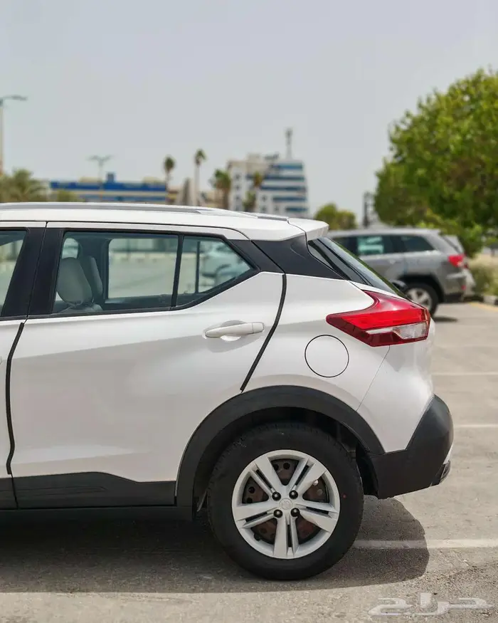 نيسان كيكس 2020 وكالة مخزن 7