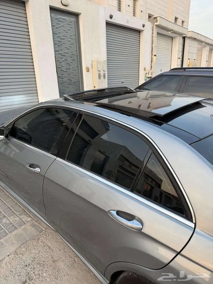 مرسيدس E350 موديل 2011 4