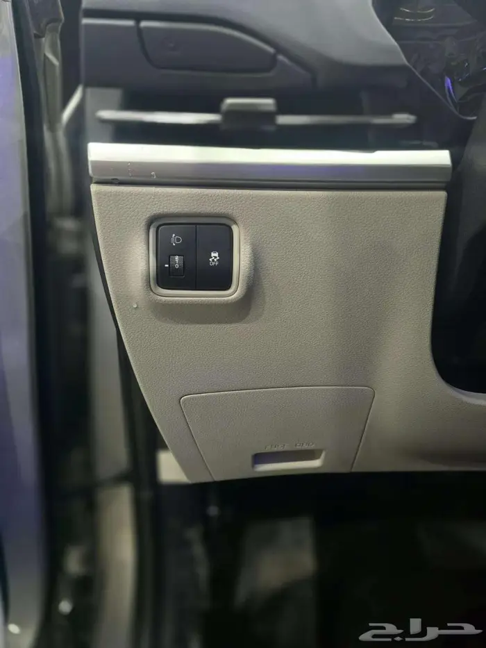 كيا كارنز تشغيل مفتاح شاشة وكاميرا موديل 2025 من سفنز 15