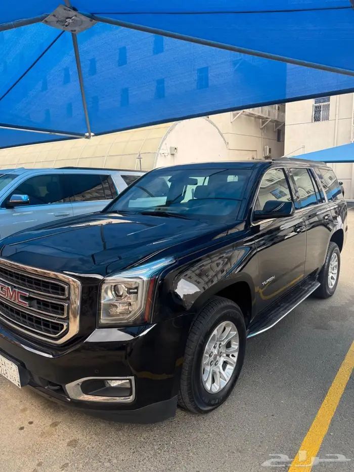 للبيع يوكن قصير بدون دبل على الشرط 3