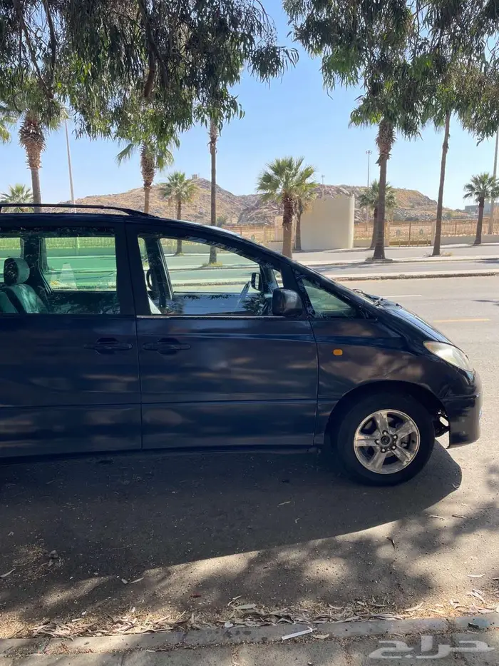 تويوتا بريفيا 2002 1