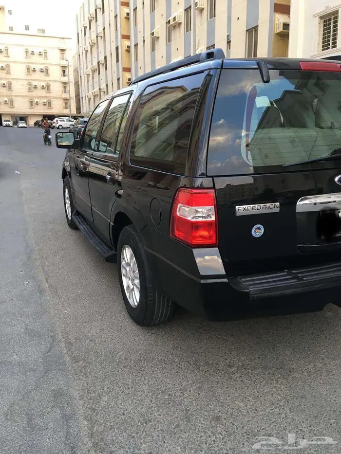 فورد اكسبيدشن 2013 7