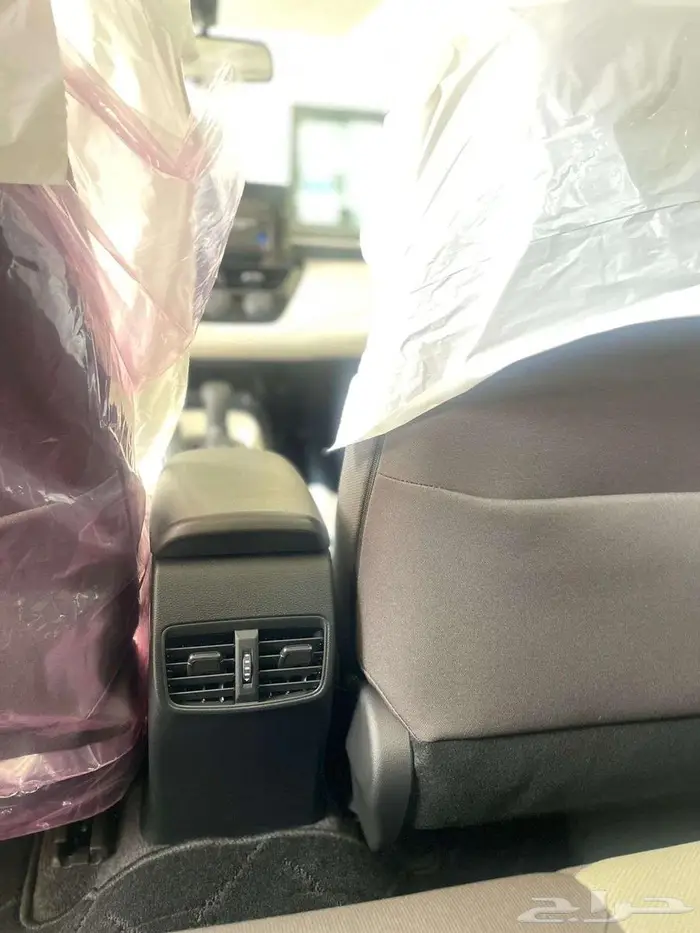 كورولا XLI ستاندر 2.0 2025 5