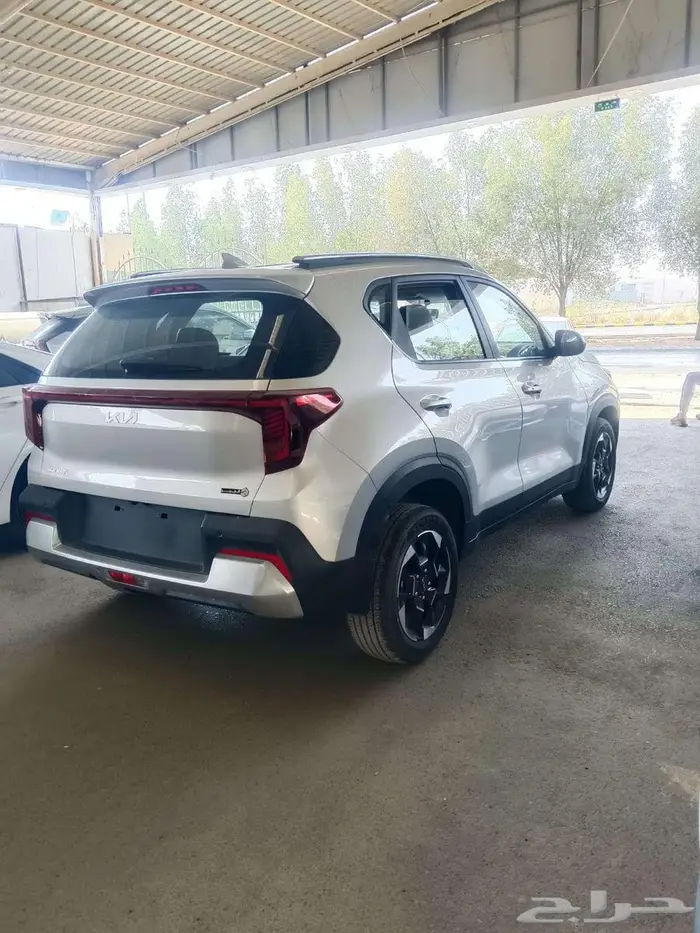 كيا سوينت 2025 LX ستاندر مطور الجبر 66700 مع الضريبة 9