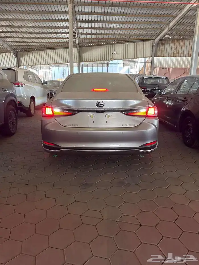 لكزس ES250 موديل 2025 عرض 50 50 بدون ربح 2