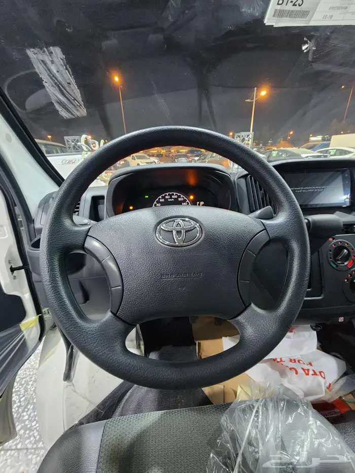 تويوتا فان لايت اس اوتوماتيك بنزين 2025 السعر 71300 8