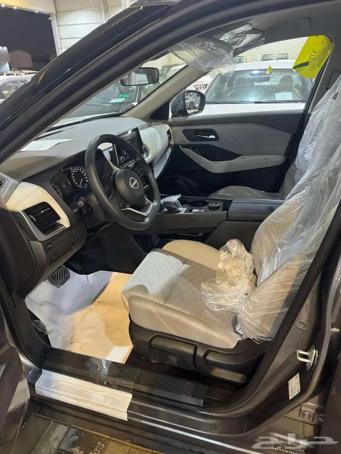 نيسان اكس تريل 7-5 مقاعد 2025 السعر 3