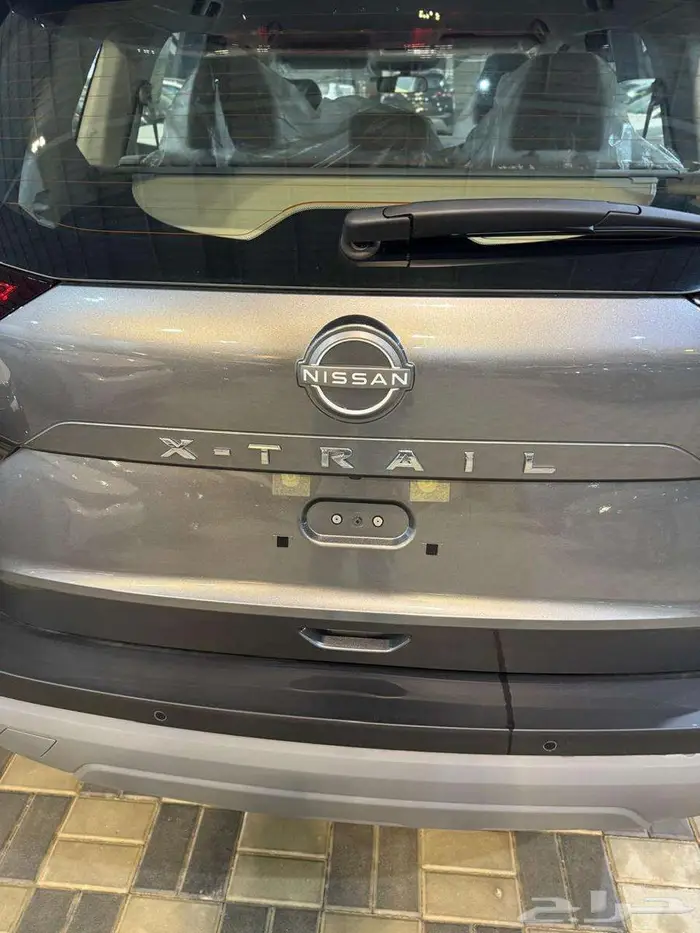 نيسان اكس تريل 7-5 مقاعد 2025 السعر 8