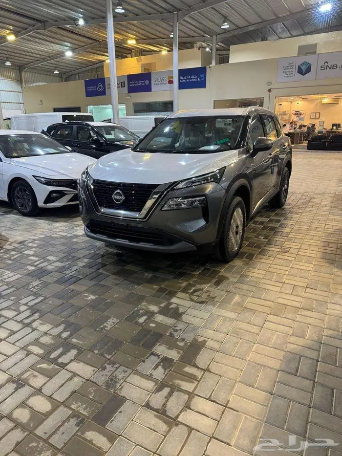 نيسان اكس تريل 7-5 مقاعد 2025 السعر 1