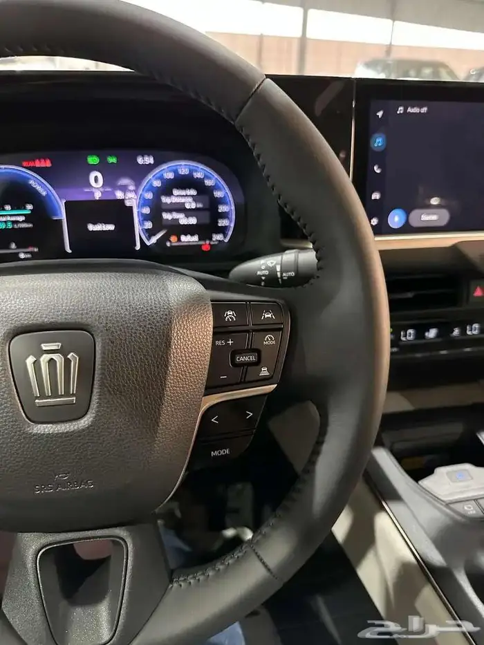 تويوتا كراون بريميوم 2026 9